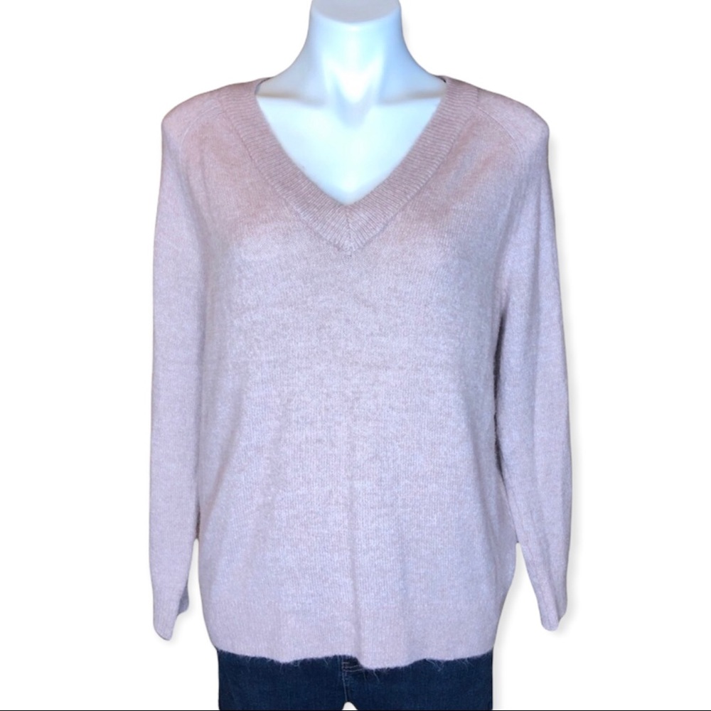 H&M Basic Soft V Neck Sweater Blush Pink Small